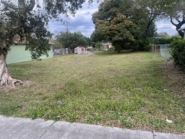 636 NW 12th Avenue, Fort Lauderdale, FL 33311