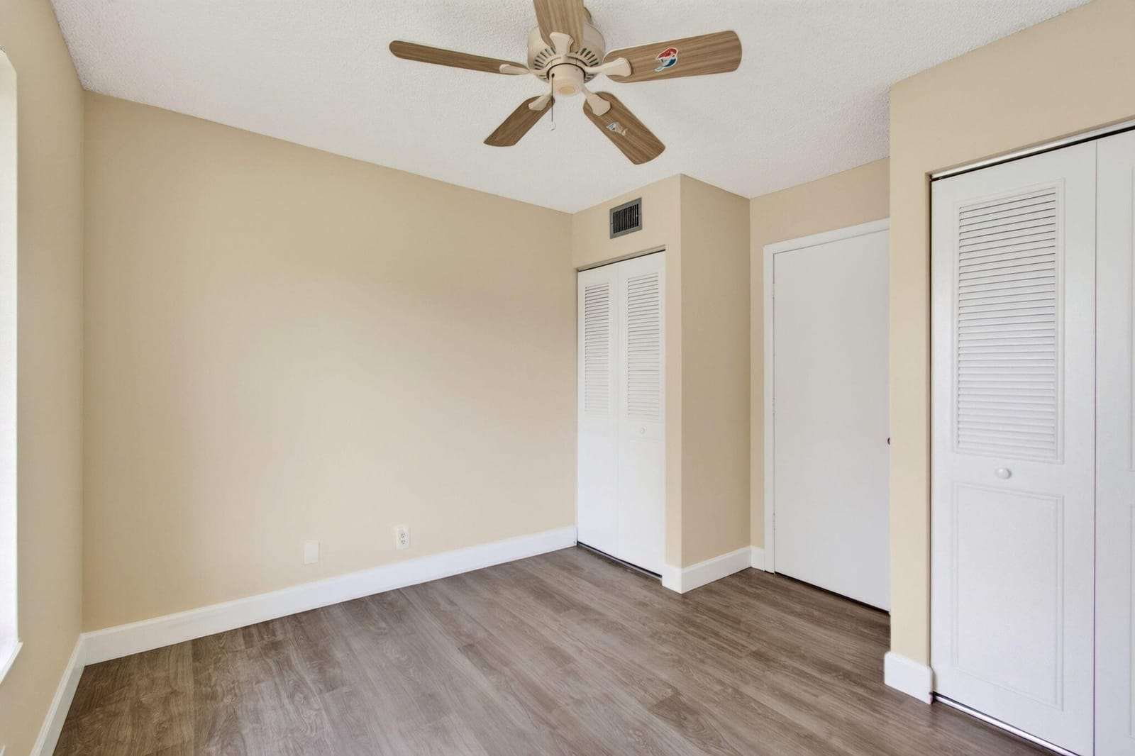 1010 Green Pine Boulevard F2, West Palm Beach, FL 33409 photo 15