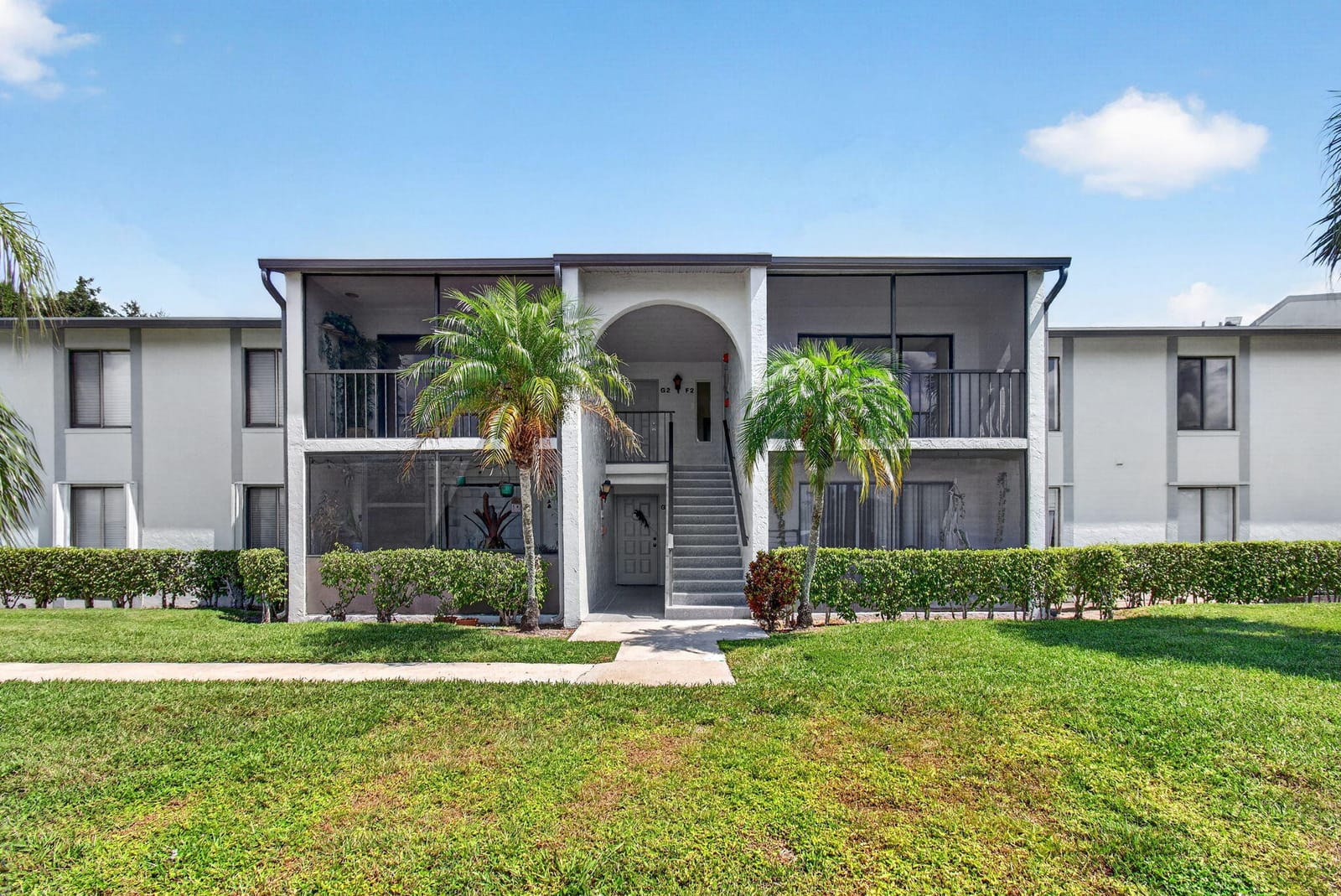 1010 Green Pine Boulevard F2 — photo 4