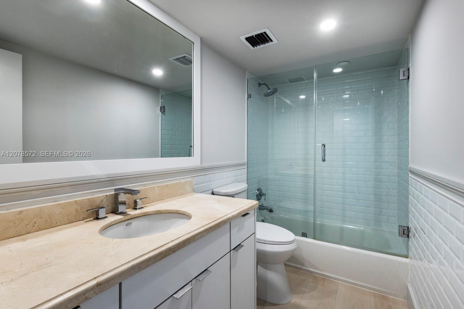 90 Edgewater Drive 224, Coral Gables, FL 33133 photo 17