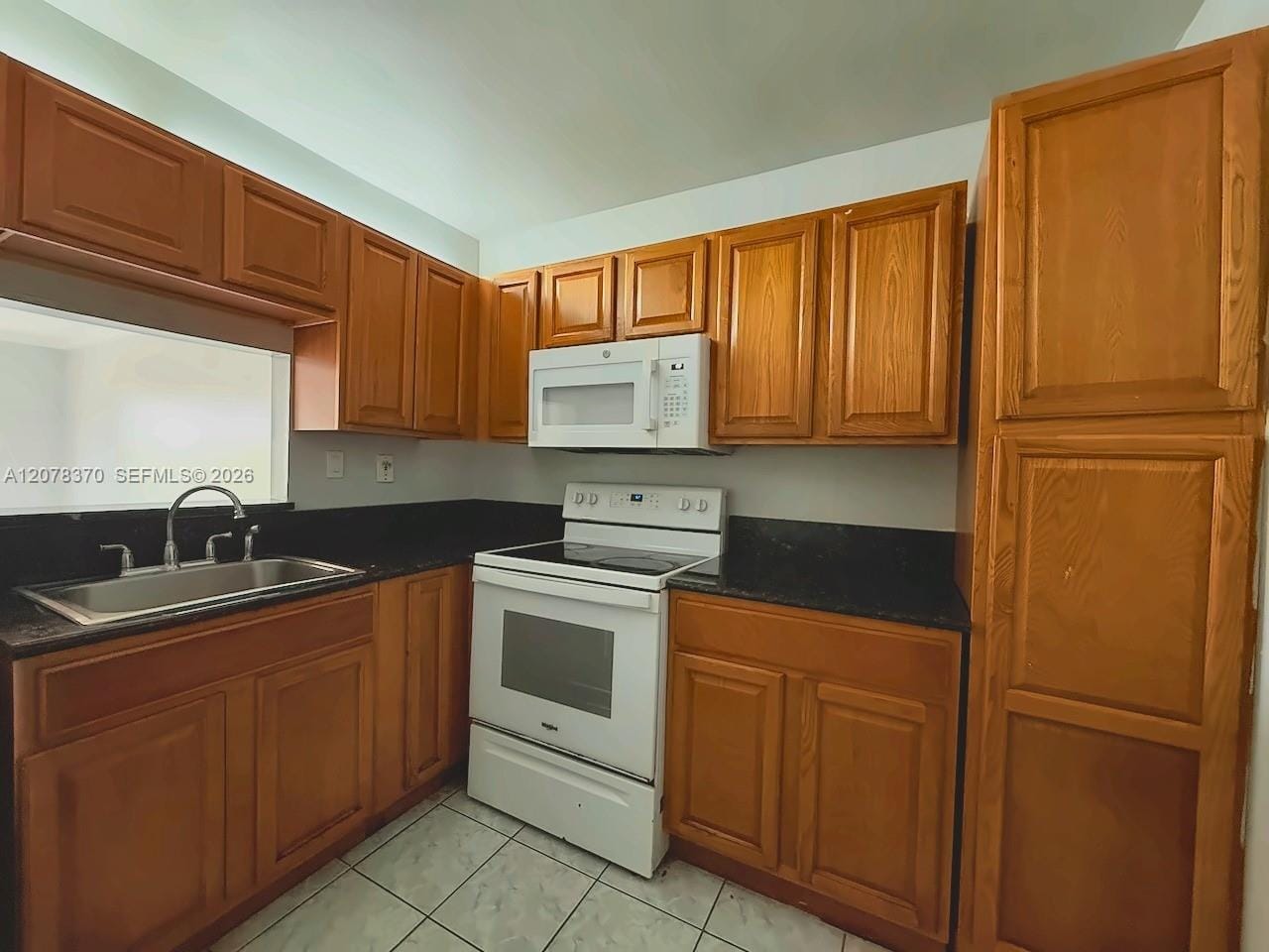 12035 NE 2nd Avenue A419, North Miami, FL 33161 photo 4