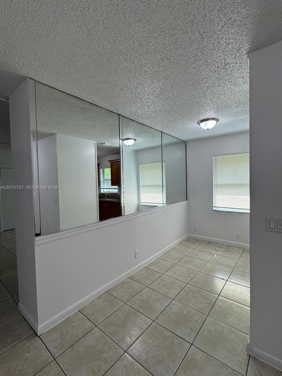1746 N 3rd Avenue N 2 — photo 3