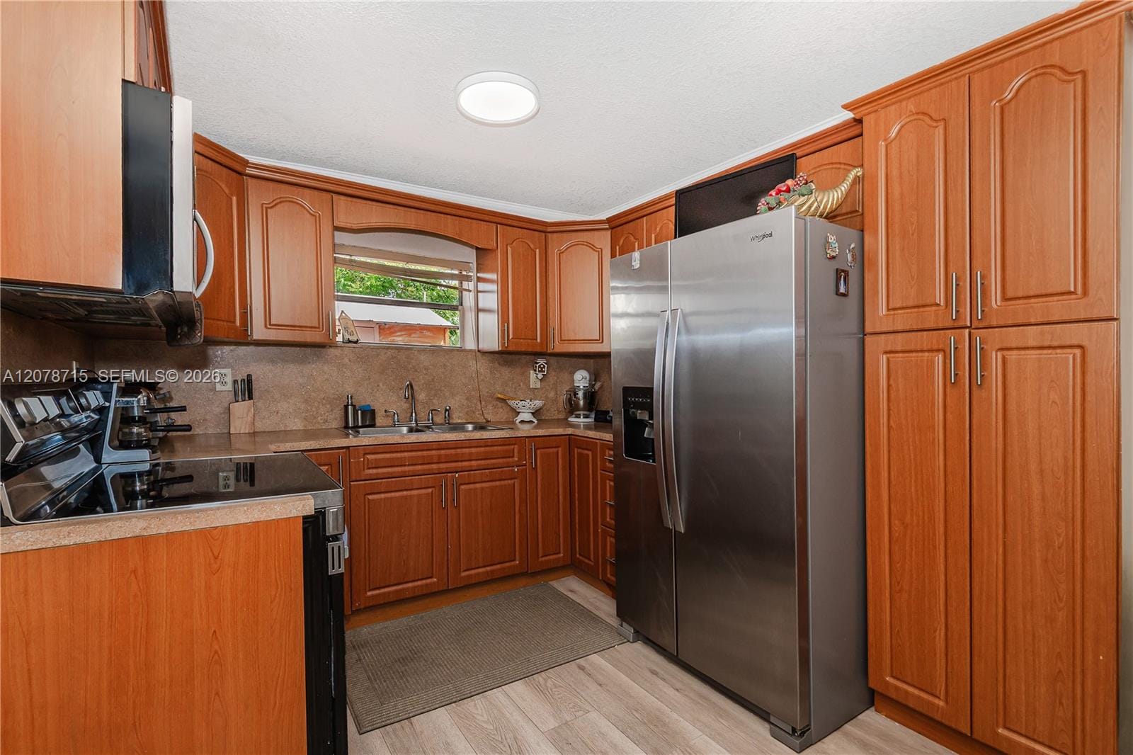 359 W 35th Street, Hialeah, FL 33012 photo 12
