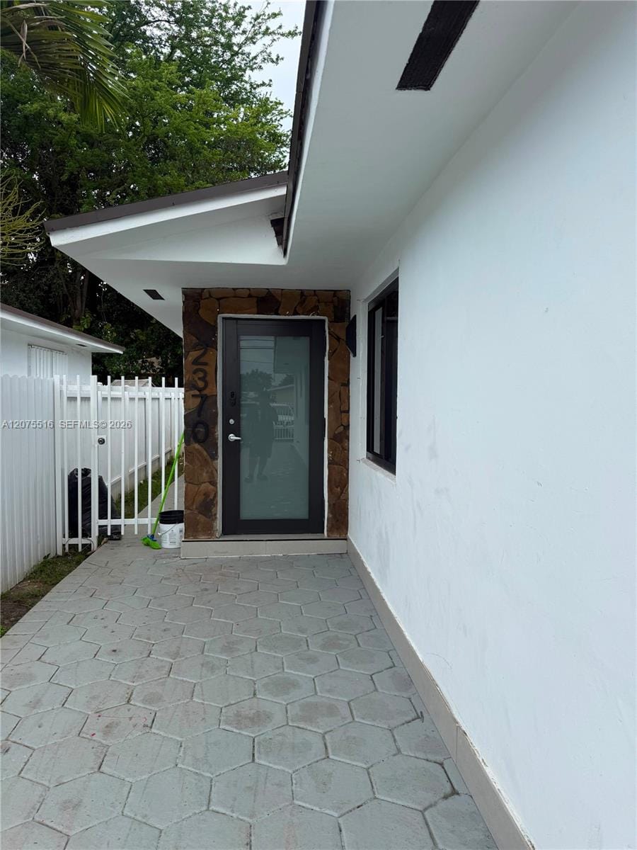 2370 NW 33rd Street 2370, Miami, FL 33142
