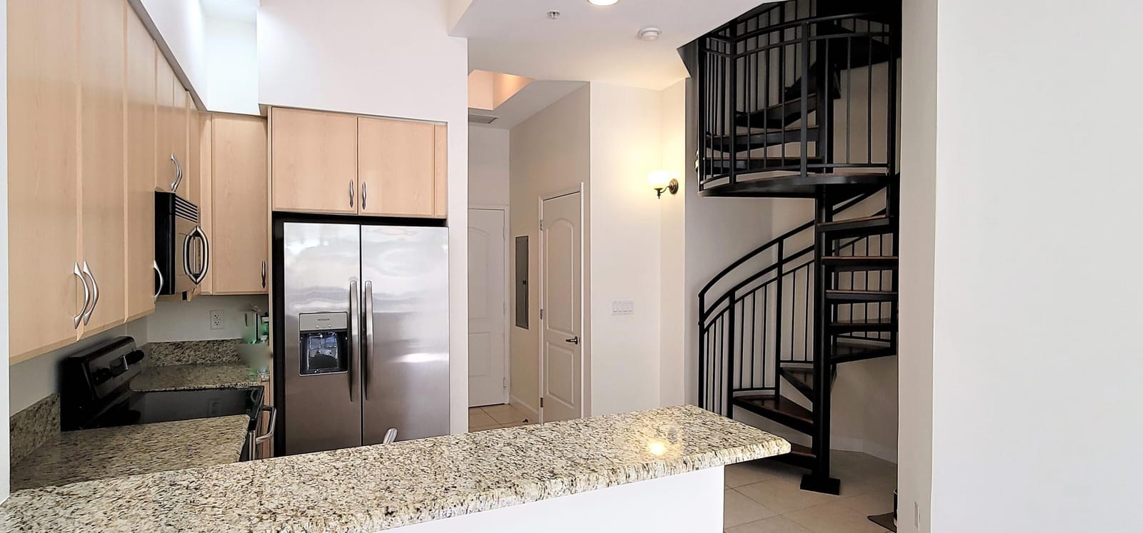 801 S OLIVE Avenue 419 — photo 4