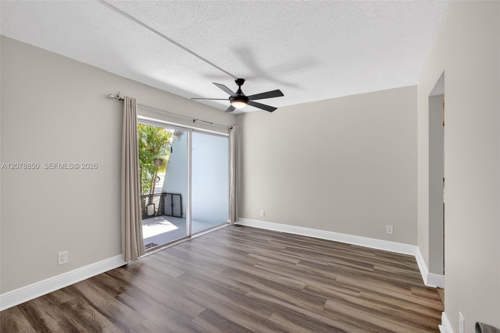 725 Hummingbird Way 109 — photo 10