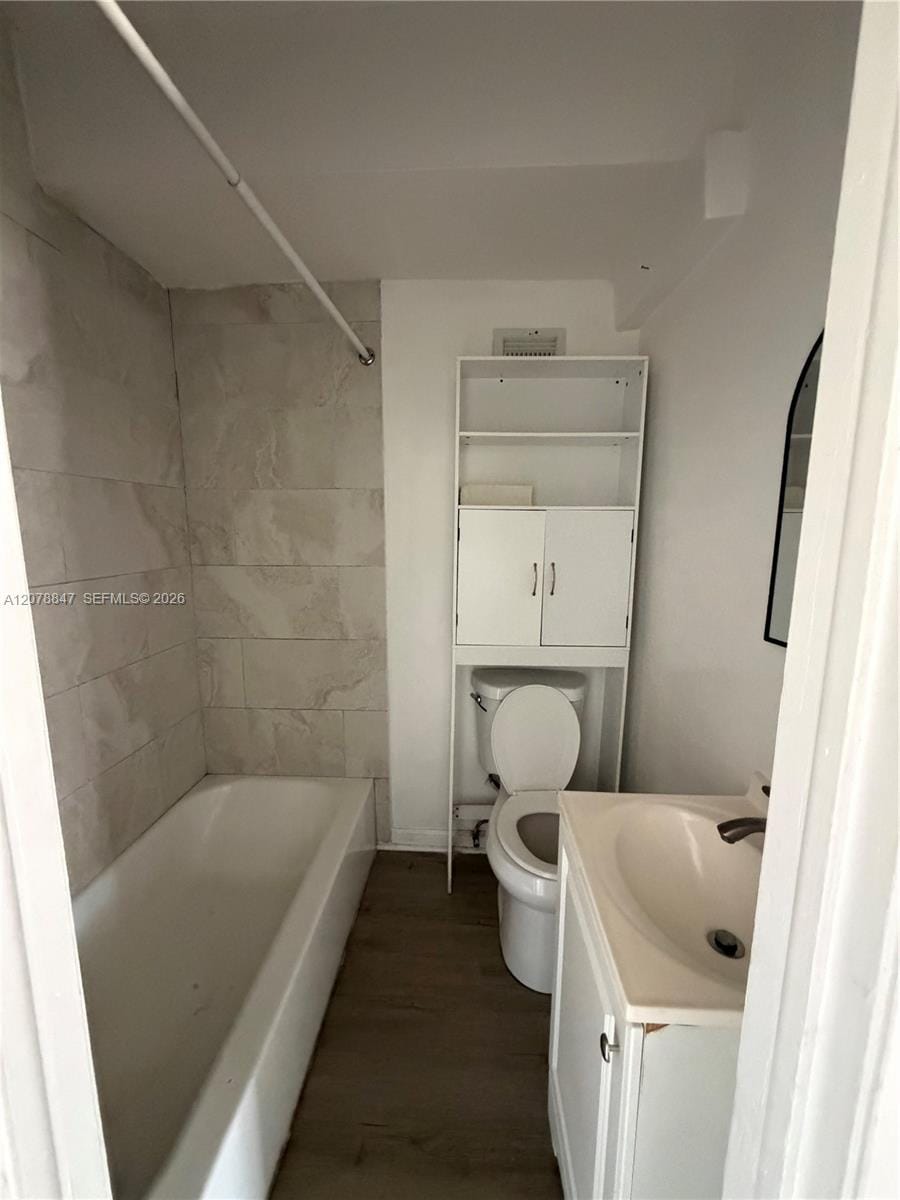 1560 SW 5th Street 5 — photo 5