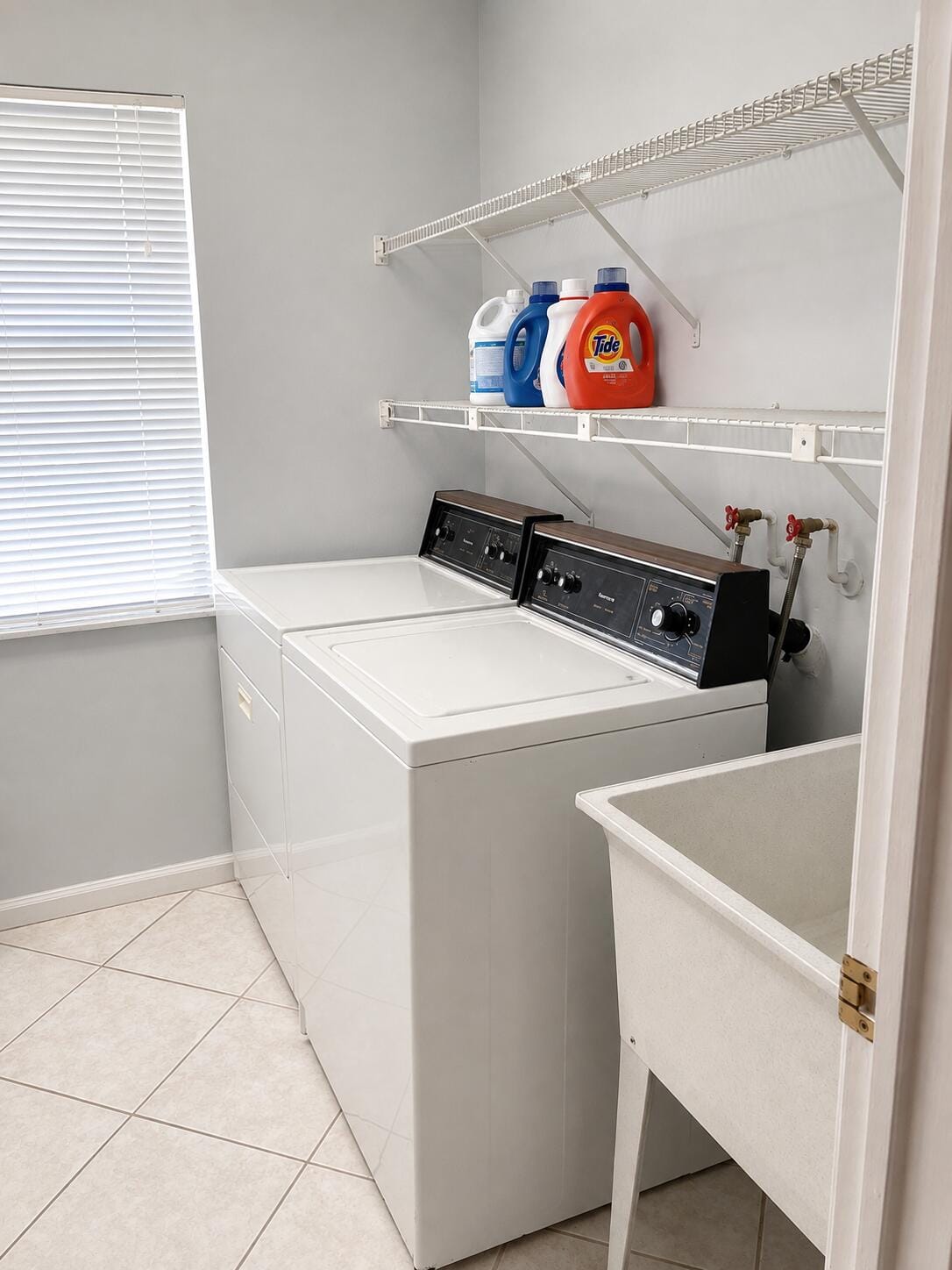 23312 BARLAKE Drive — photo 5