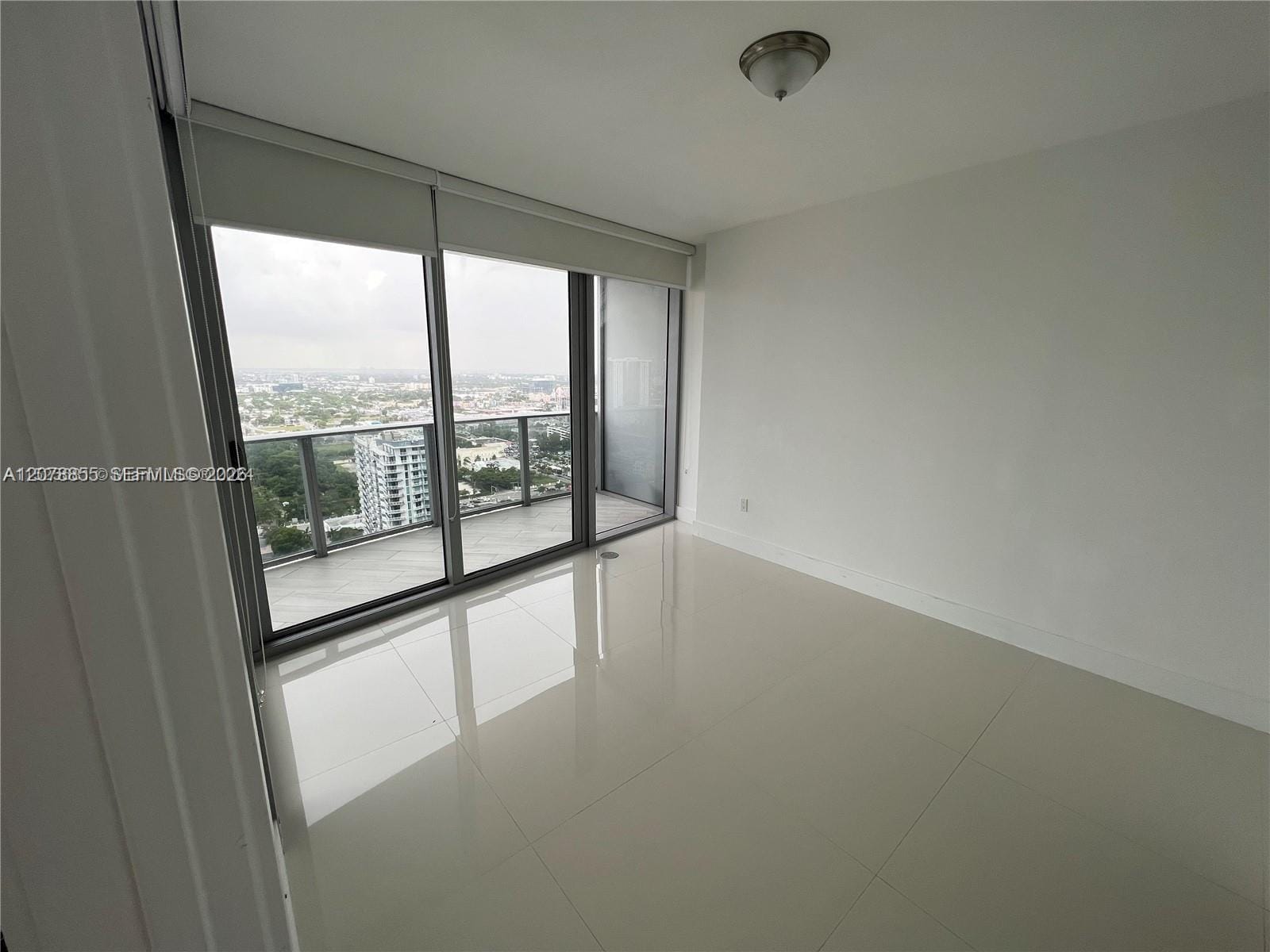 488 NE 18th Street 3100, Miami, FL 33132 photo 10