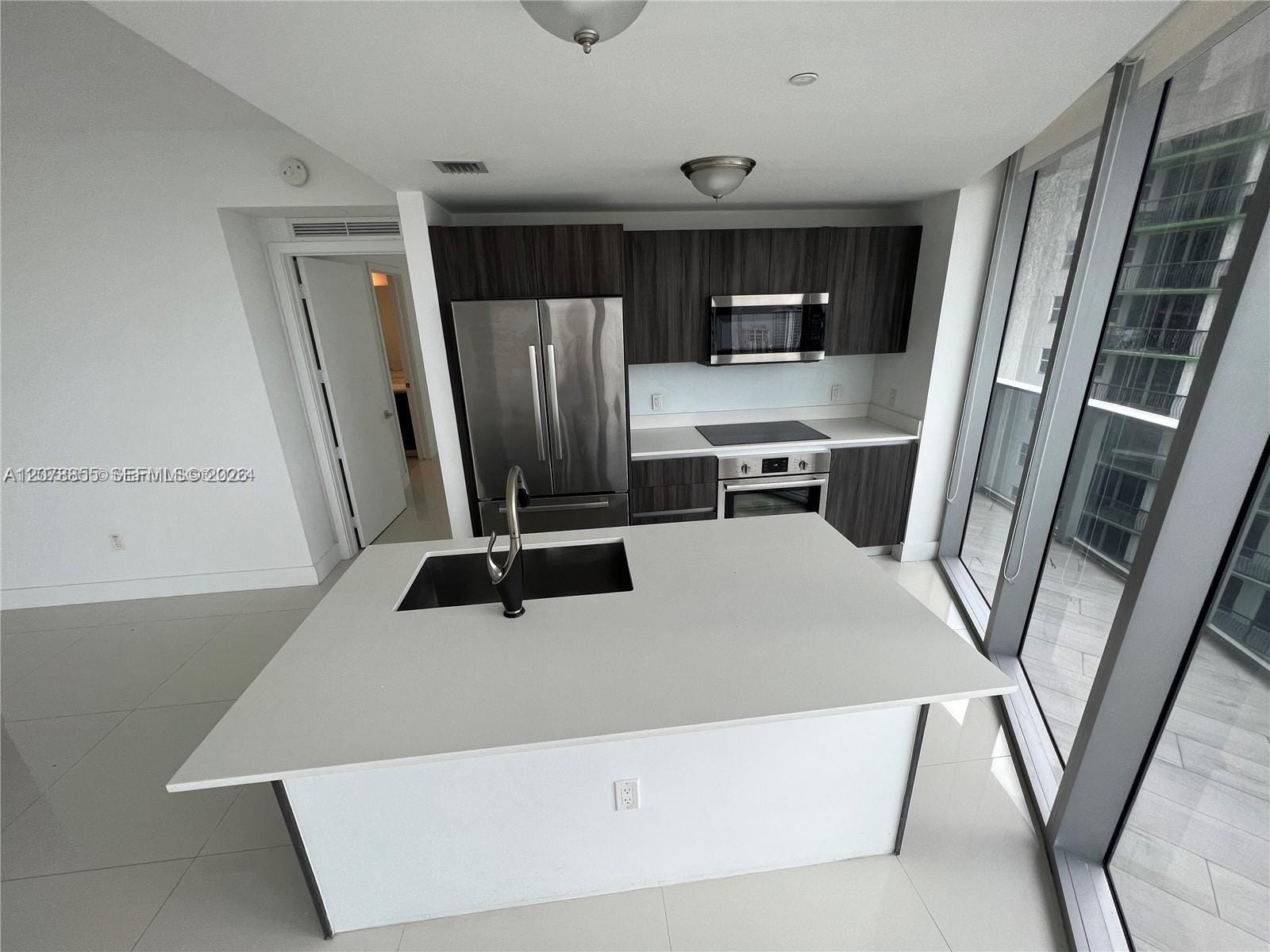 488 NE 18th Street 3100, Miami, FL 33132 photo 3