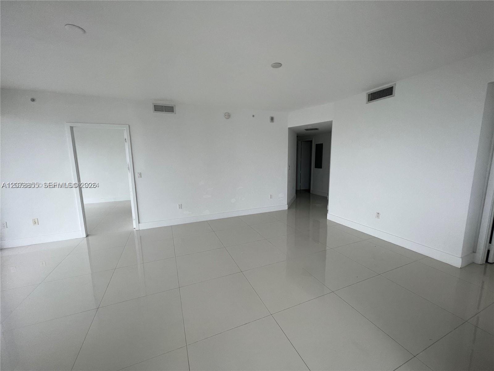 488 NE 18th Street 3100, Miami, FL 33132 photo 6