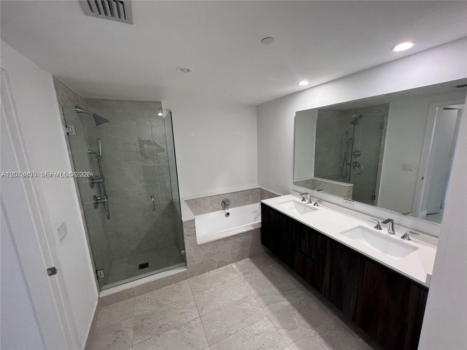 488 NE 18th Street 3100, Miami, FL 33132 photo 7