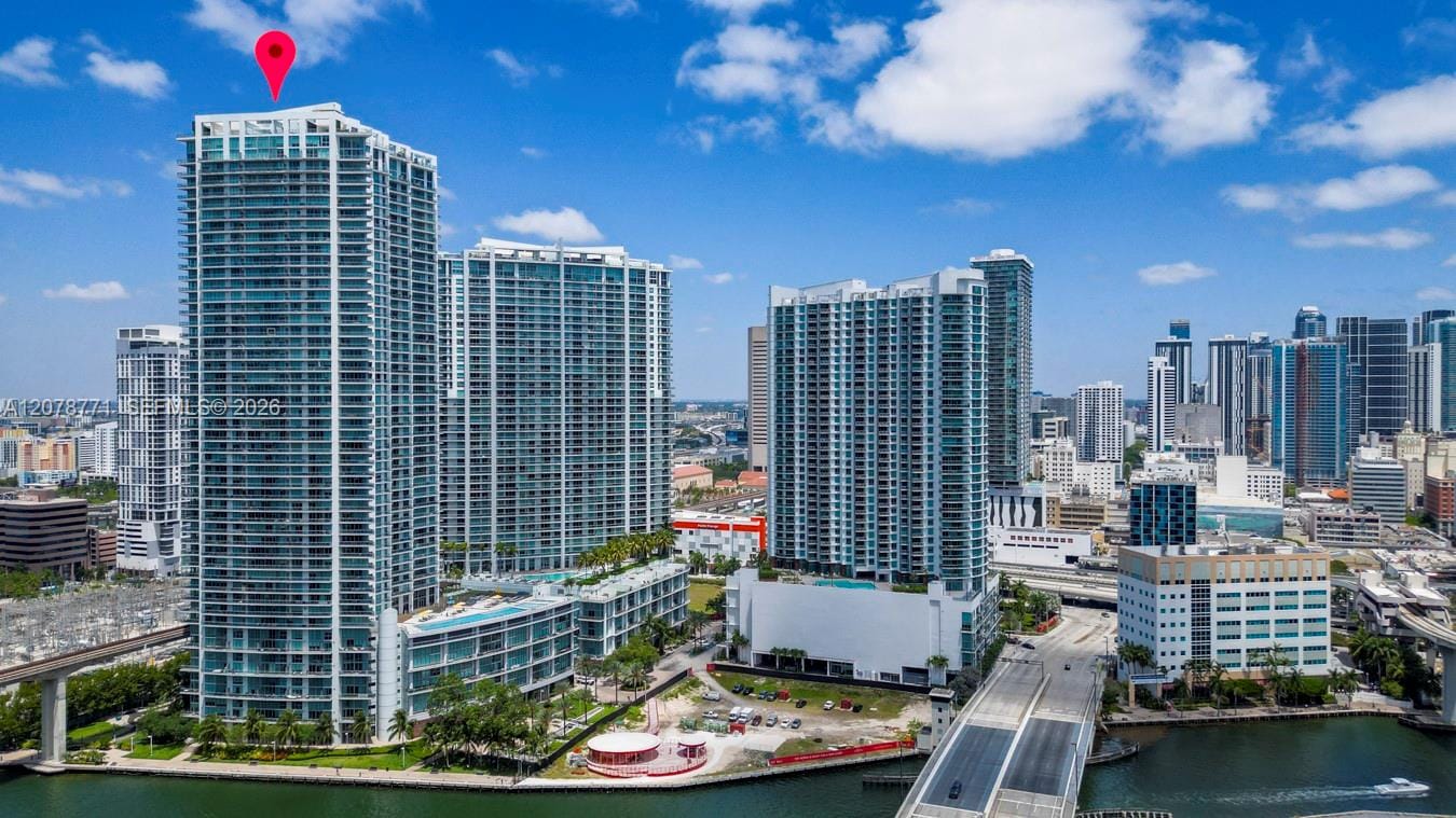 92 SW 3rd Street 1403