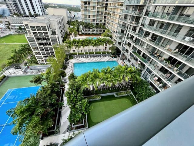 121 NE 34th Street 1516, Miami, FL 33137