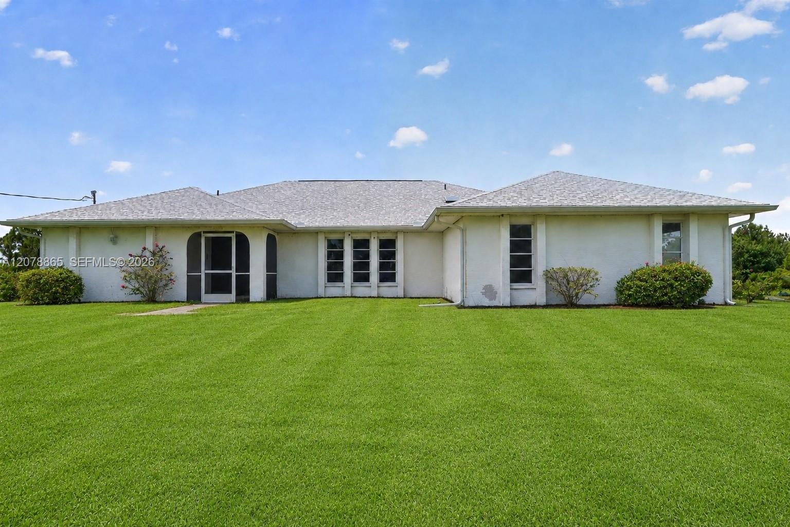 5300 Cypress Grove Circle, FL 33982