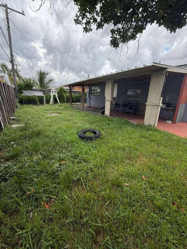 4796 E 10th Avenue, Hialeah, FL 33013