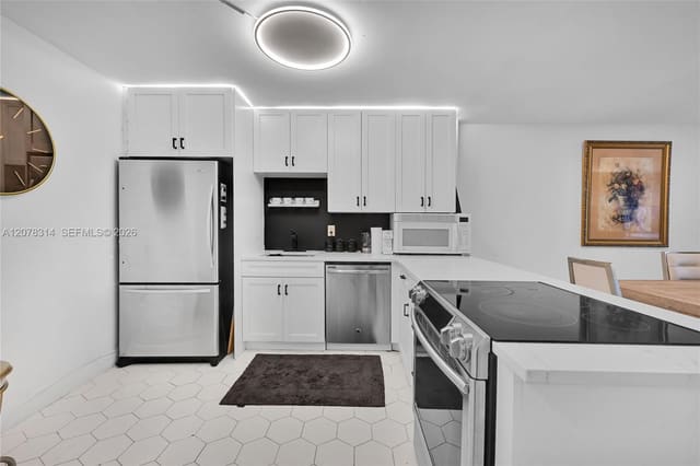400 Leslie Drive 605, Hallandale Beach, FL 33009