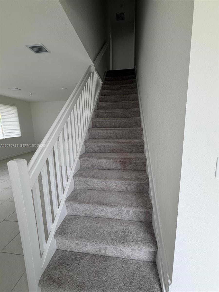 692 SE 13th Court — photo 2