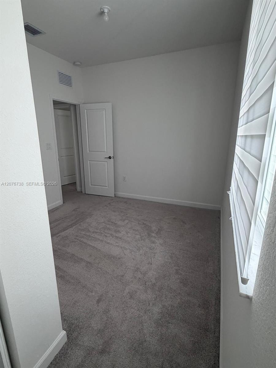 692 SE 13th Court — photo 6