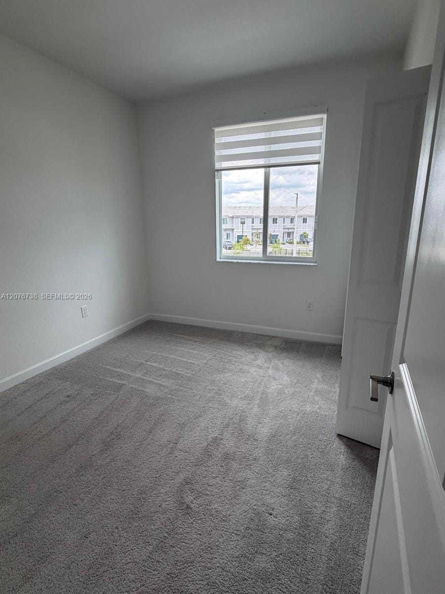 692 SE 13th Court — photo 8
