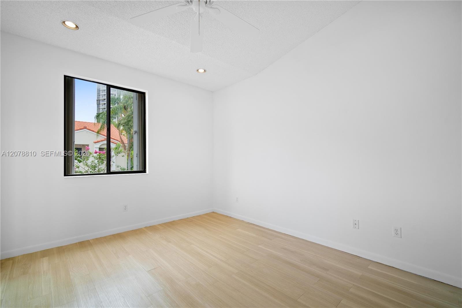 21378 Marina Cove Circle 11-B, Aventura, FL 33180 photo 16