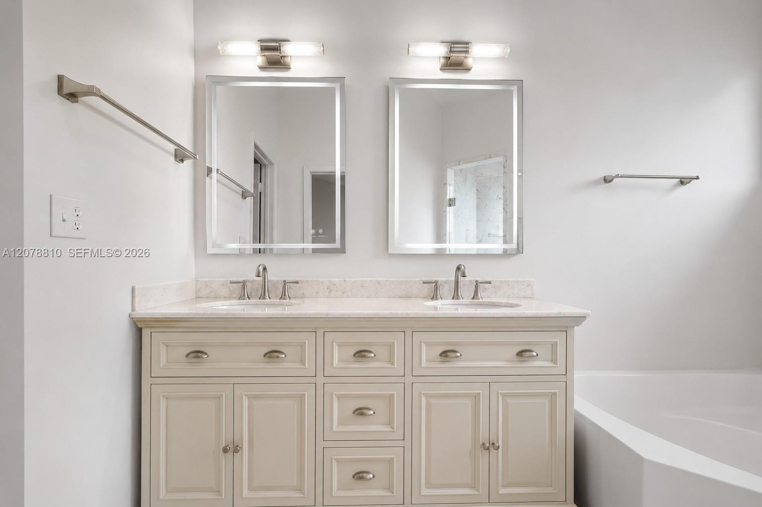 21378 Marina Cove Circle 11-B, Aventura, FL 33180 photo 28