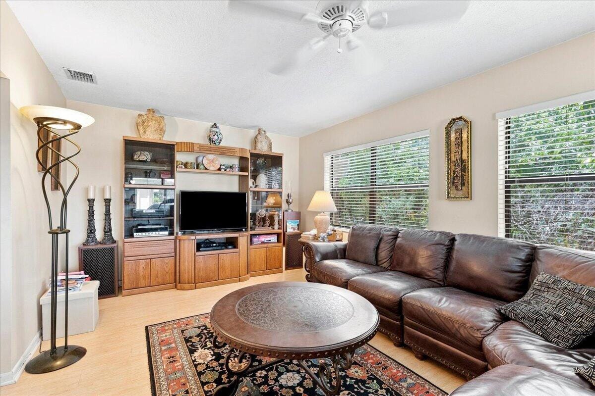 9843 NW 75TH Court NW, Tamarac, FL 33321 photo 13