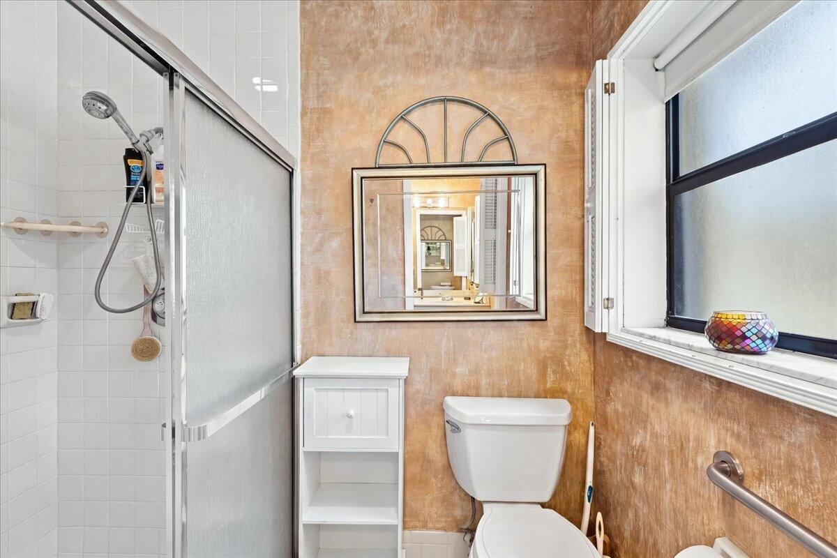 9843 NW 75TH Court NW, Tamarac, FL 33321 photo 22