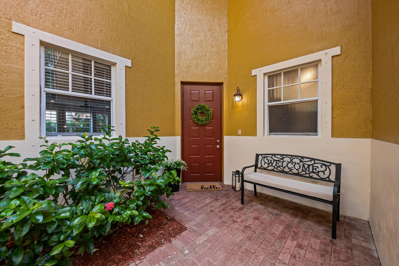 11945 NW 57th Manor, Coral Springs, FL 33076 photo 2