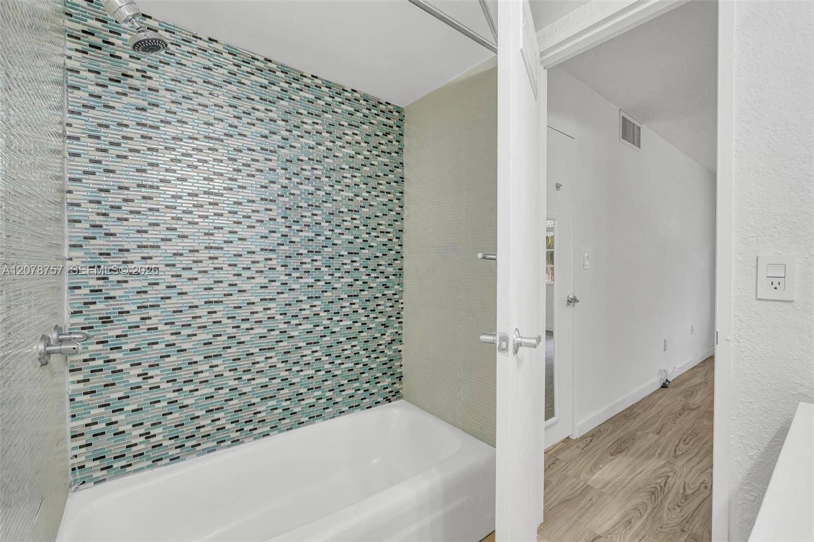 4140 NW 79th Avenue 2B, Doral, FL 33166 photo 29