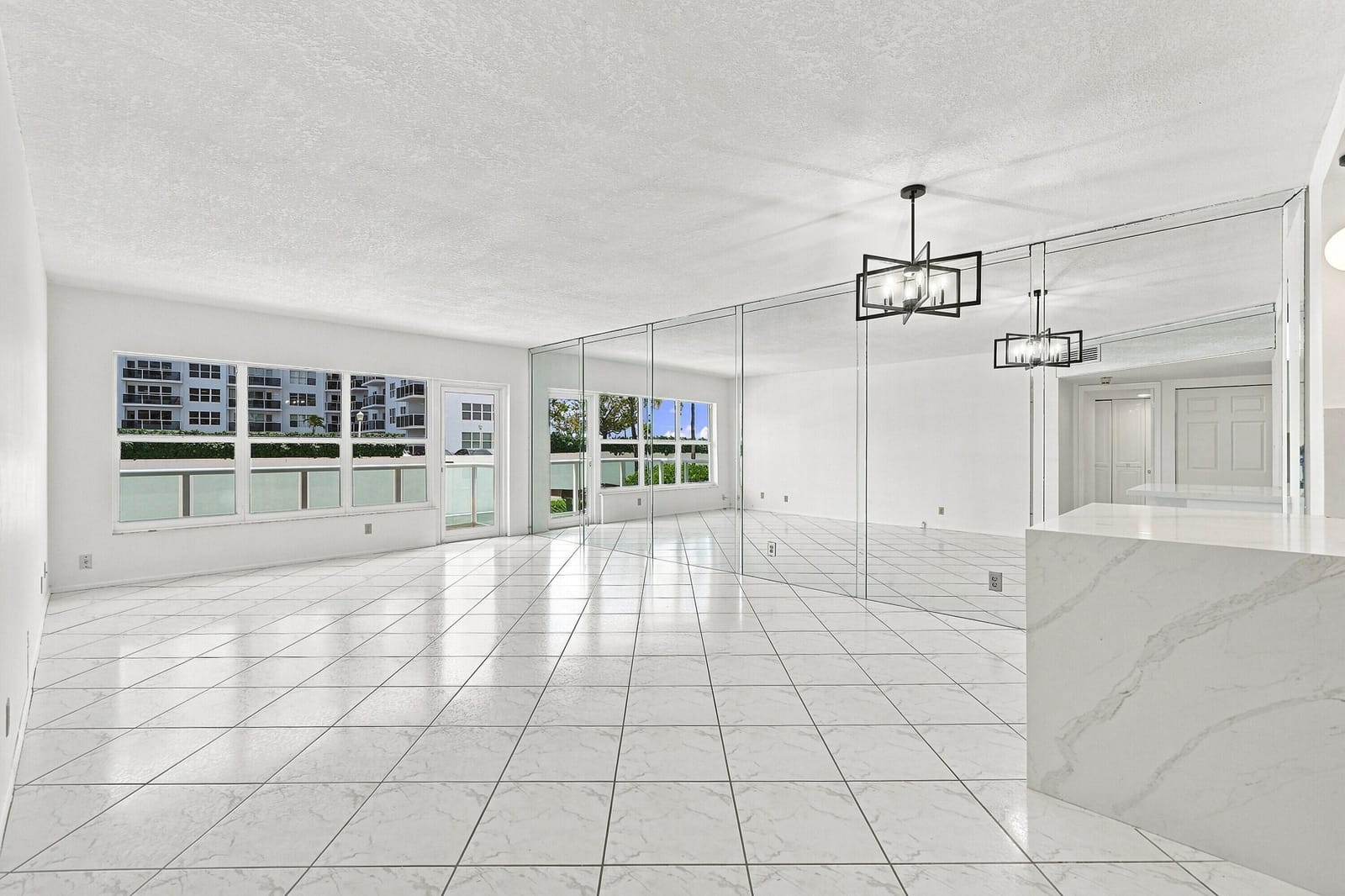 3550 GALT OCEAN Drive 204 — photo 12