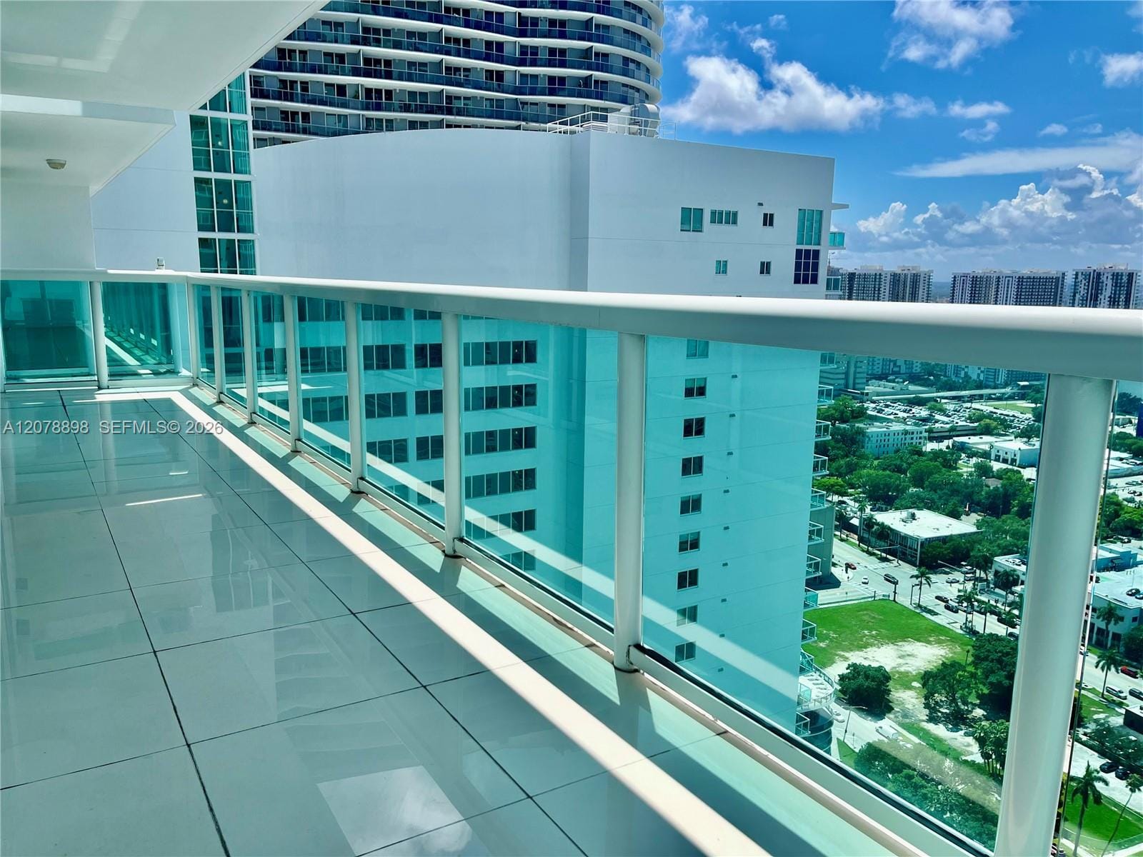 1800 N Bayshore Drive 3710 — photo 7