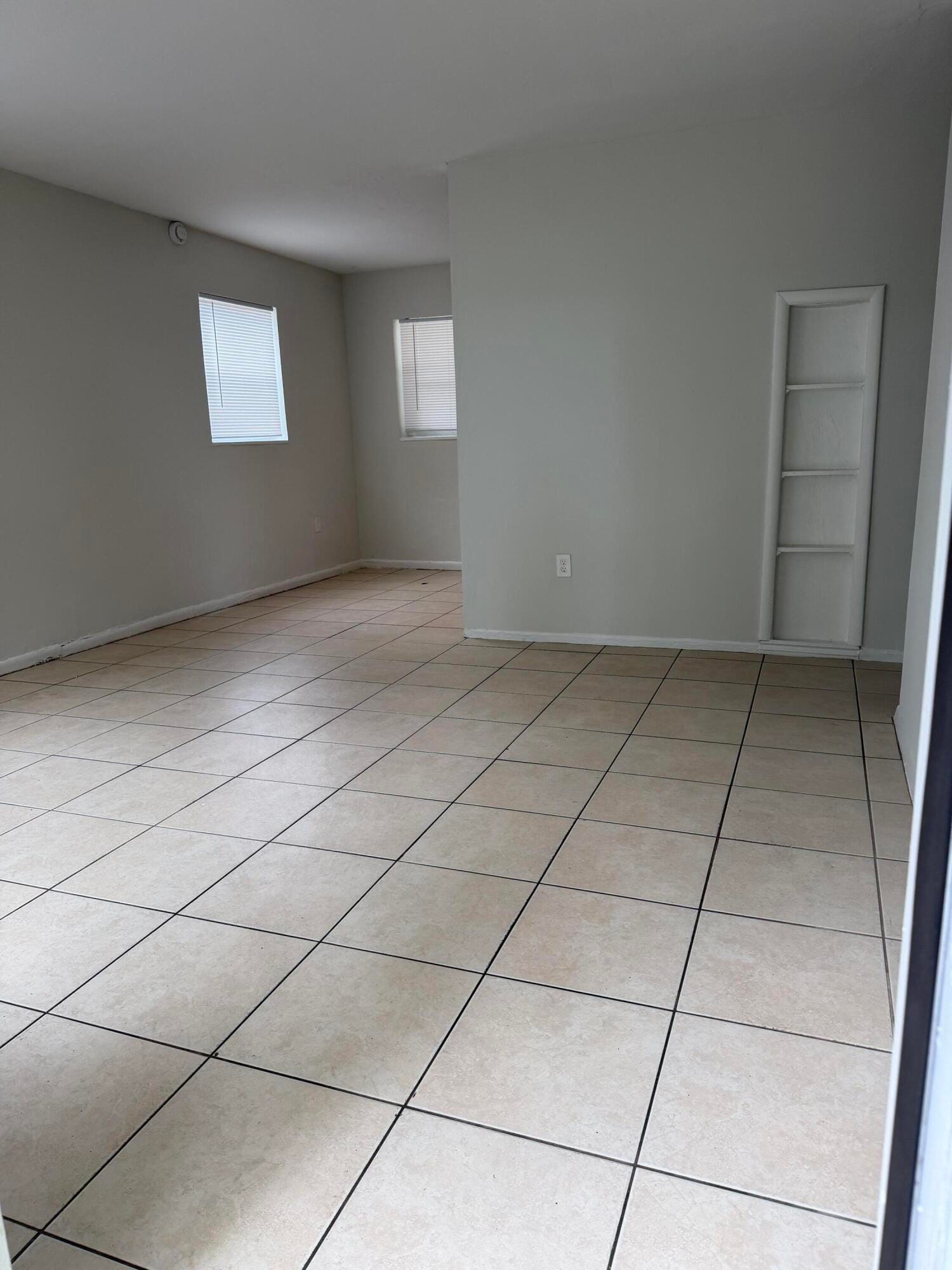 1501 N 70TH Way — photo 4