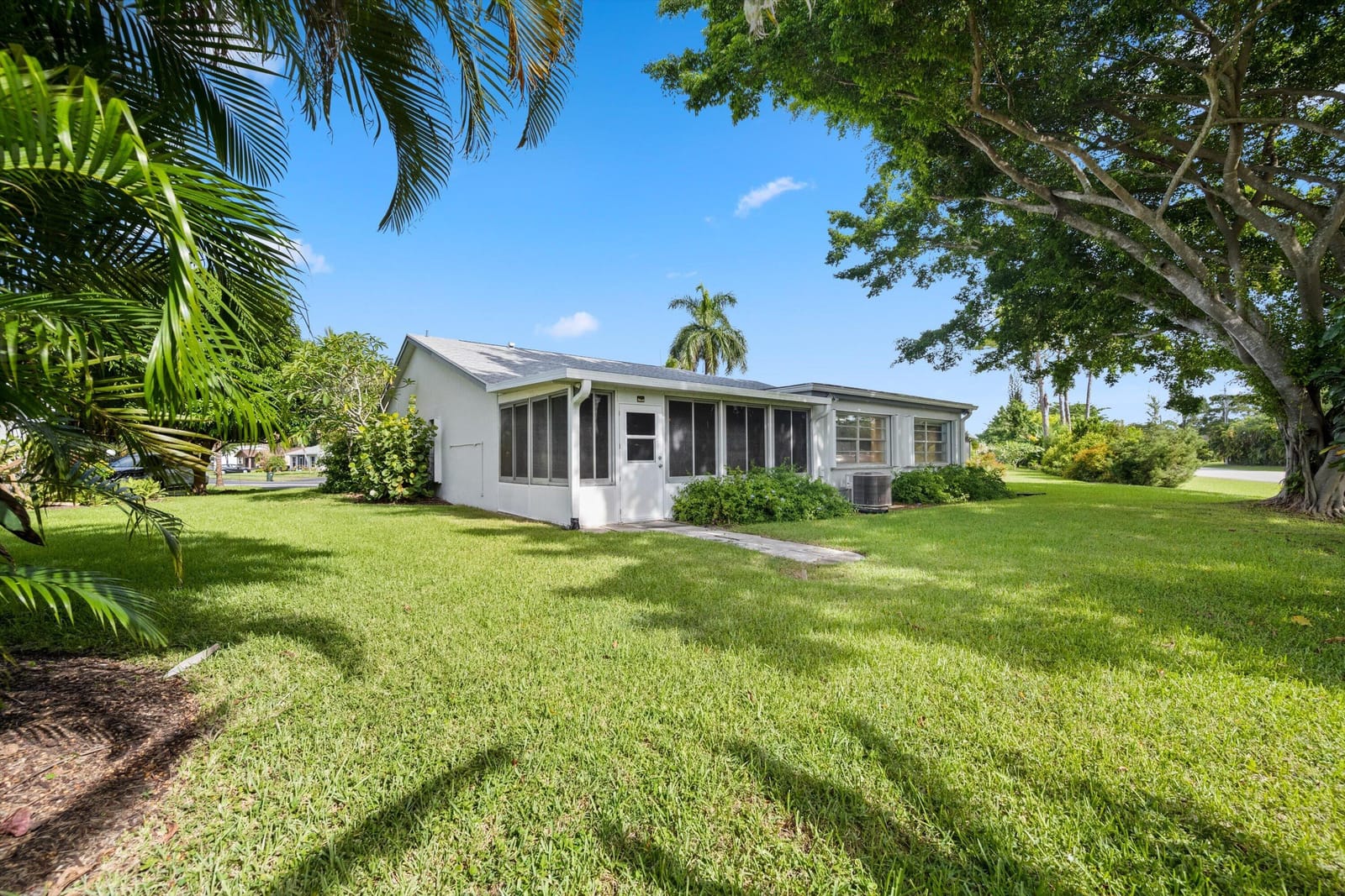 6127 RAINBOW Circle, Greenacres, FL 33463 photo 19