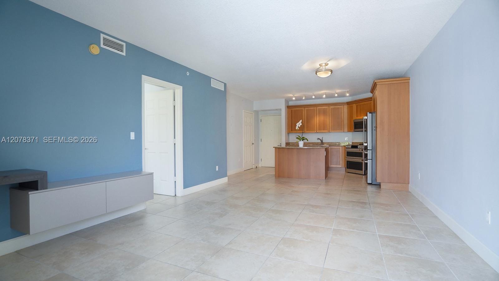 55 Merrick Way 729 — photo 4
