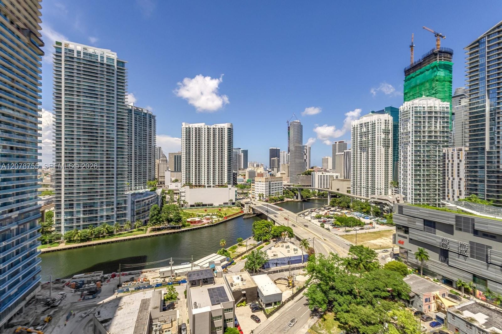 88 SW 7th Street 1511, Miami, FL 33130 photo 14