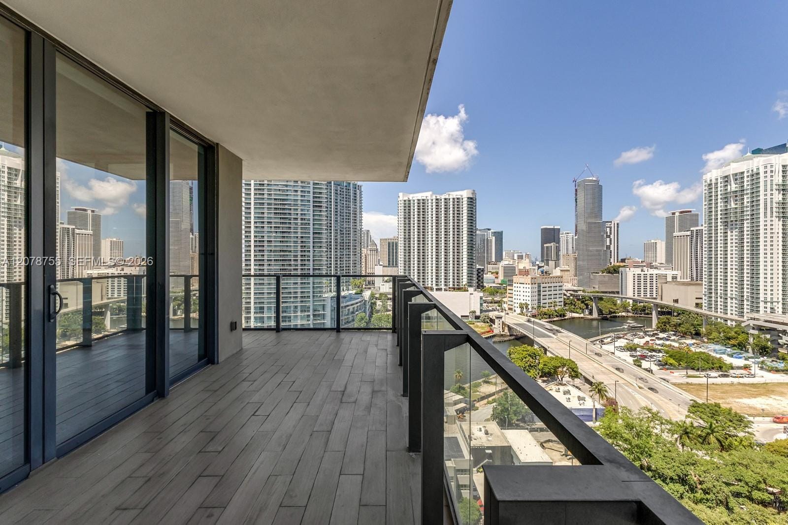 88 SW 7th Street 1511, Miami, FL 33130 photo 15