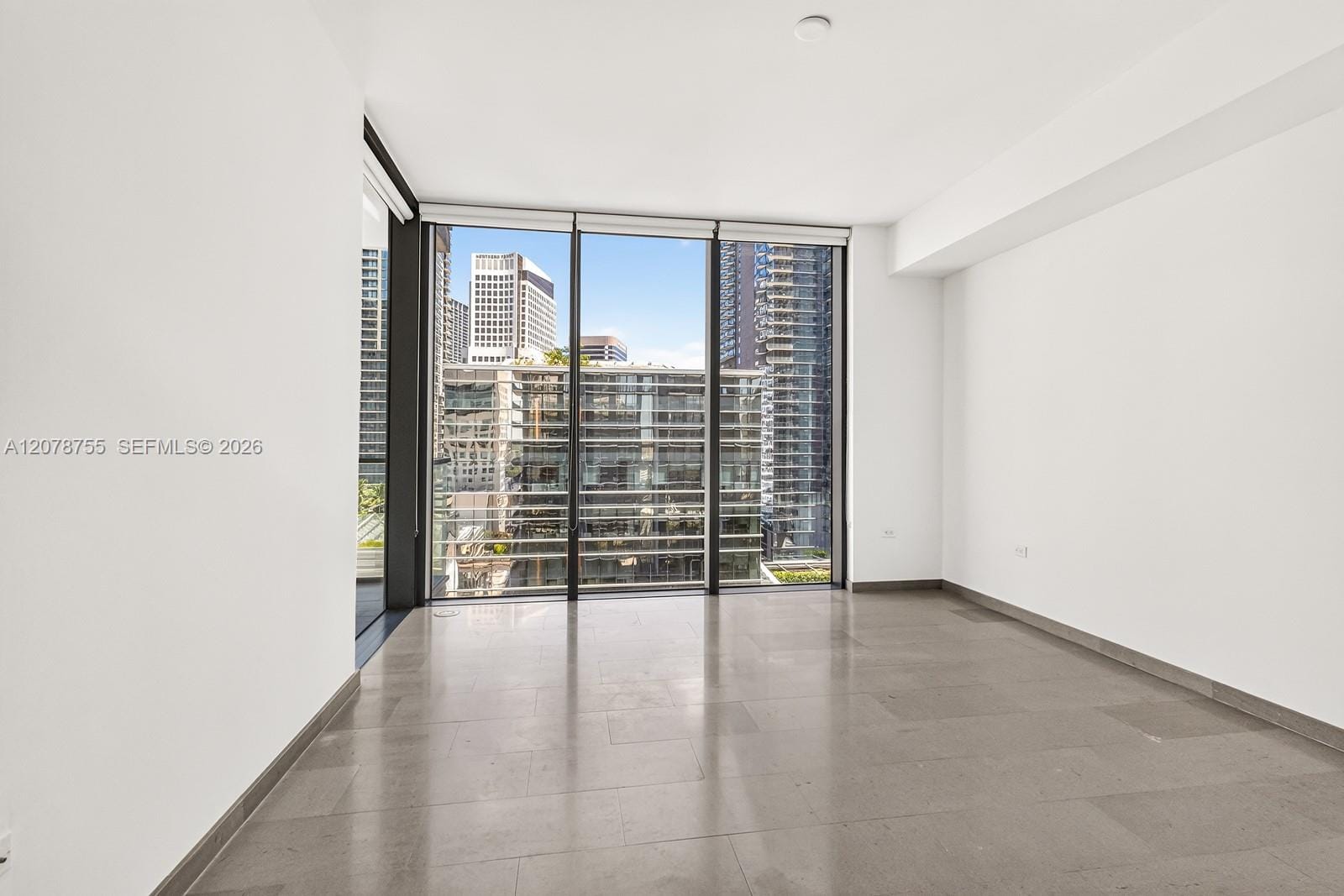 88 SW 7th Street 1511, Miami, FL 33130 photo 4