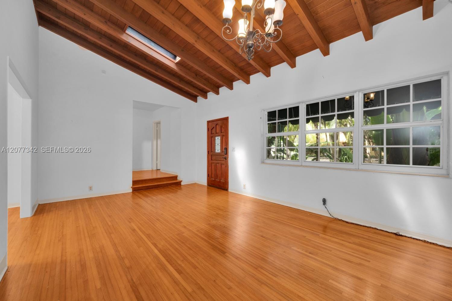 5111 Maggiore Street — photo 7
