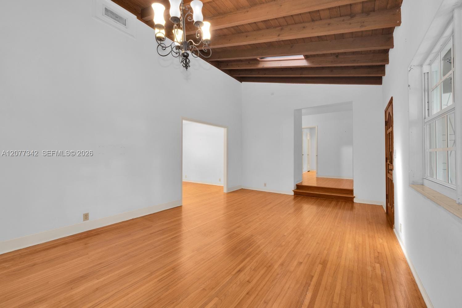 5111 Maggiore Street — photo 8