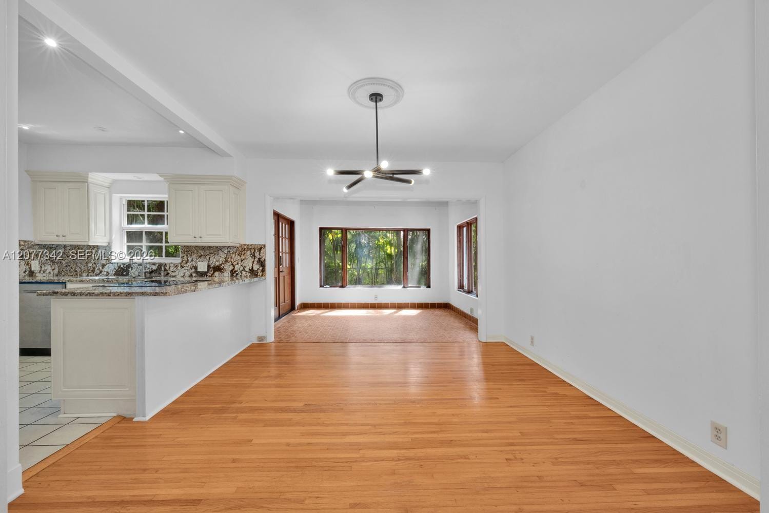 5111 Maggiore Street — photo 9