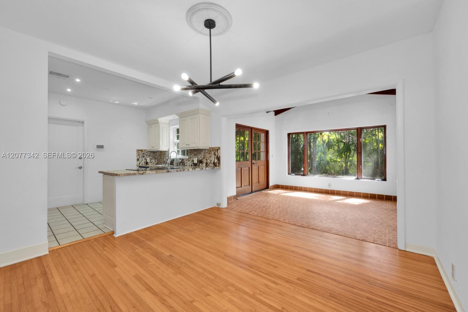 5111 Maggiore Street — photo 10