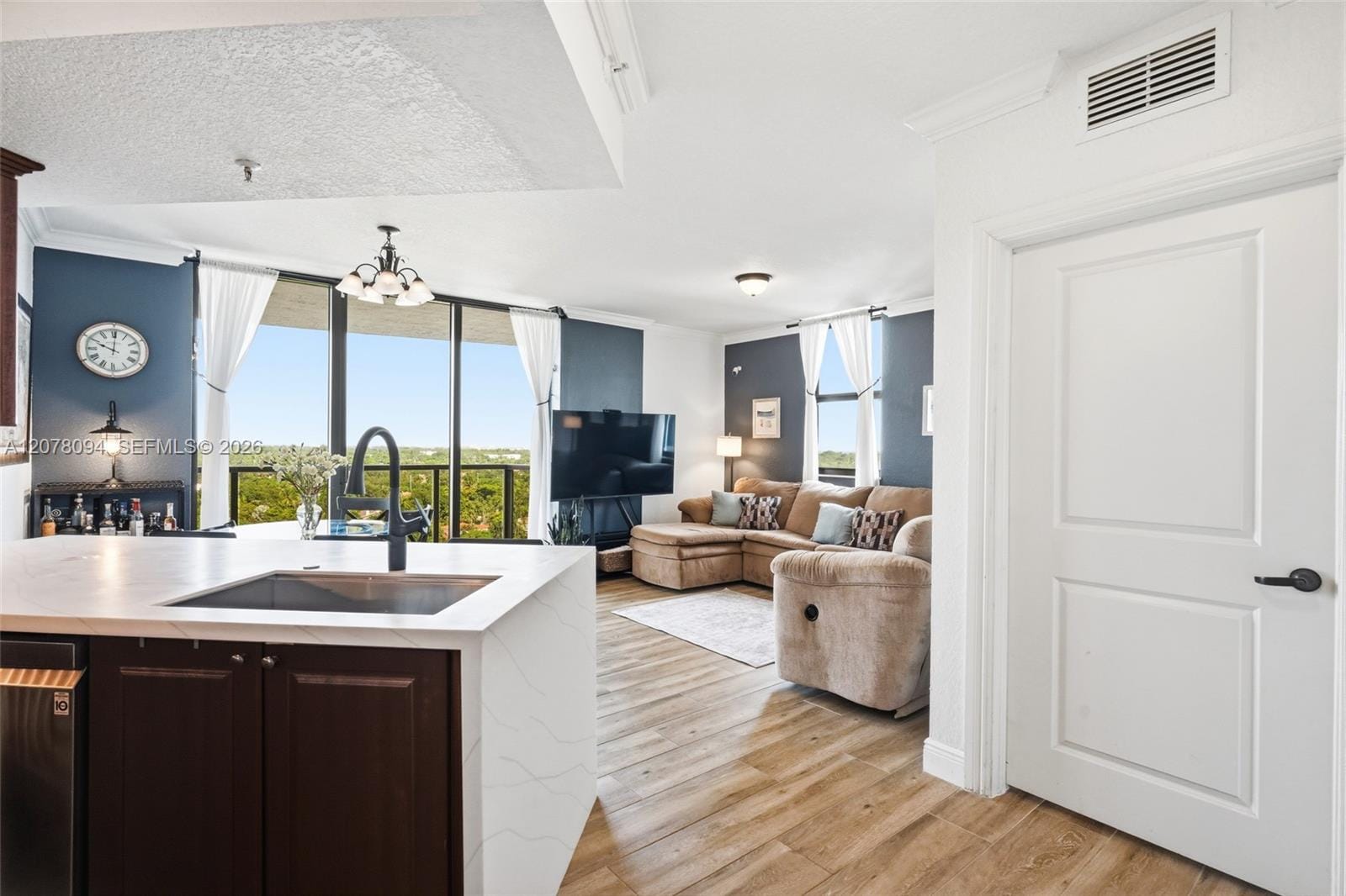 2301 SW 27th Avenue 1001 — photo 5