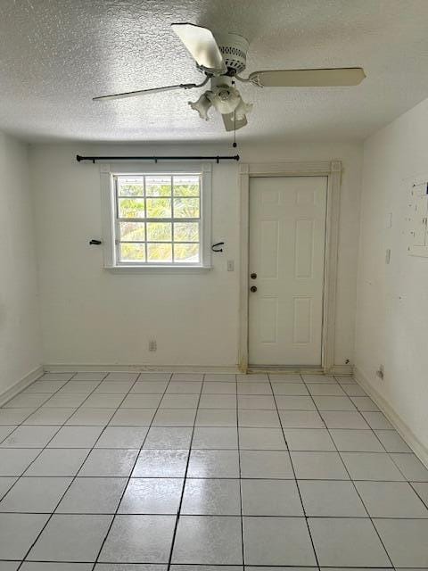 727 PENN Street 3 — photo 3