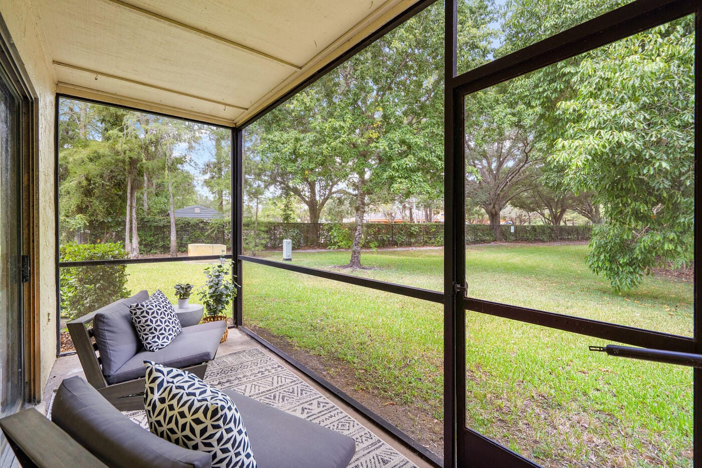 13095 BELHAVEN Court 6 — photo 9