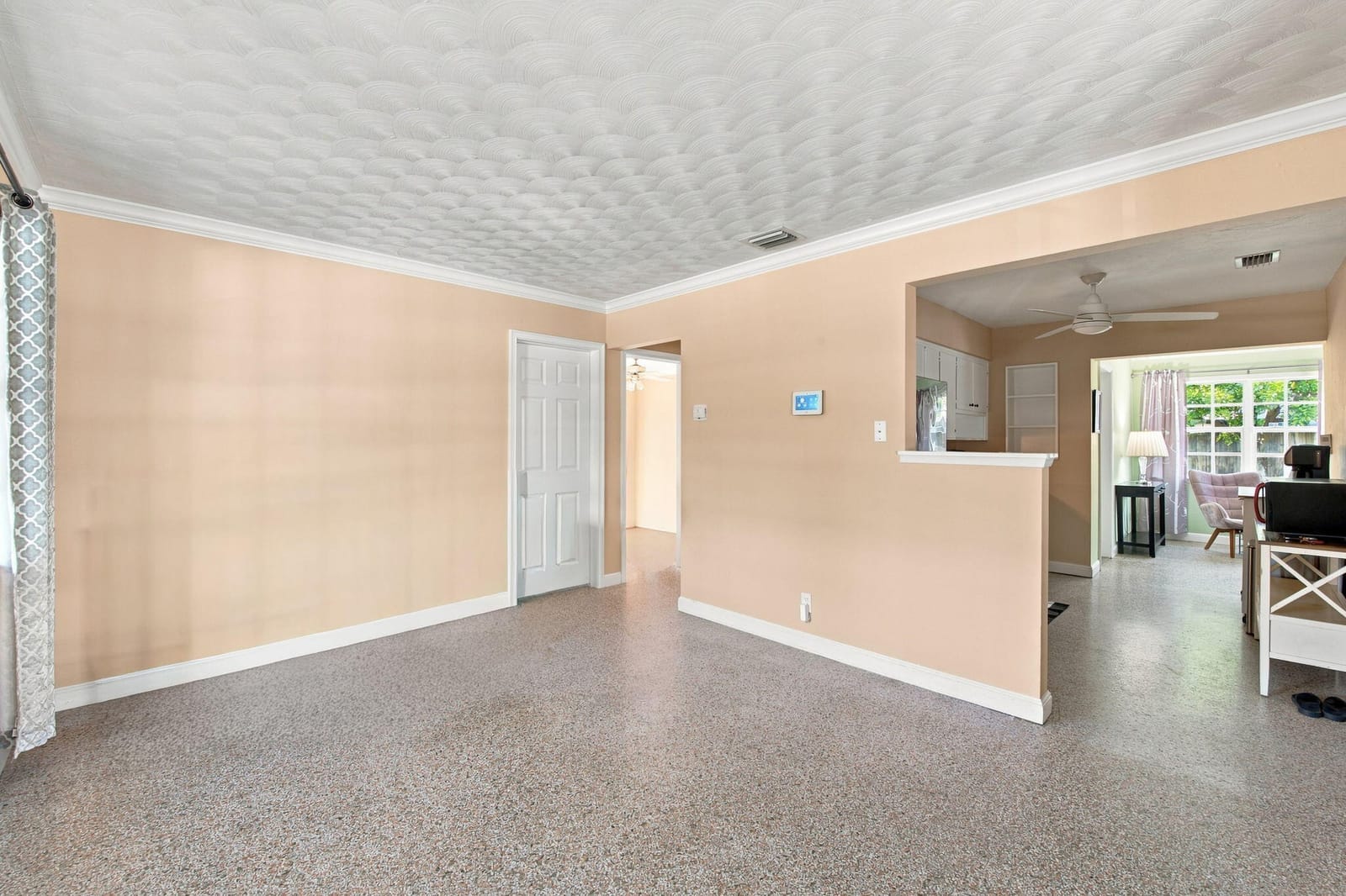 468 NW 48th Street — photo 5