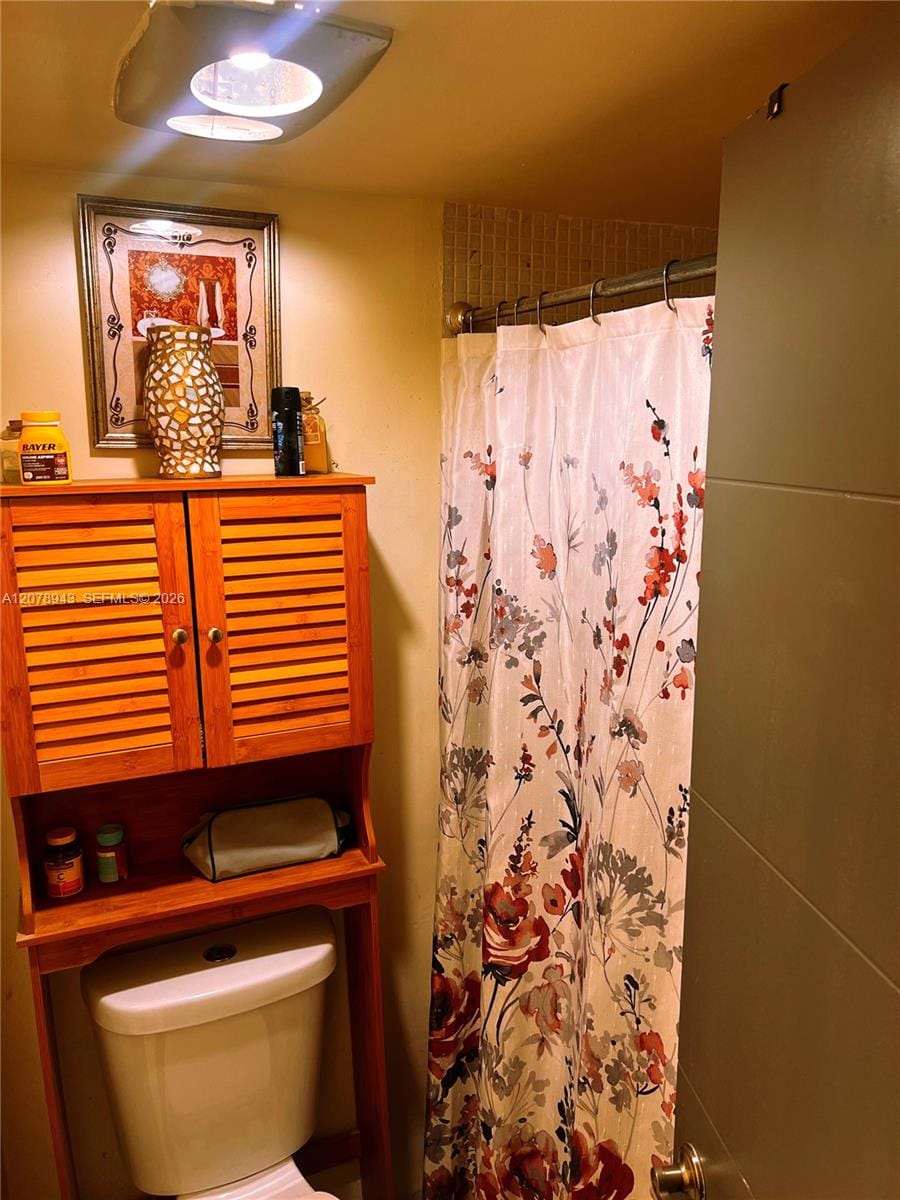 266 NE 142nd Street 13-D, Miami, FL 33161 photo 10