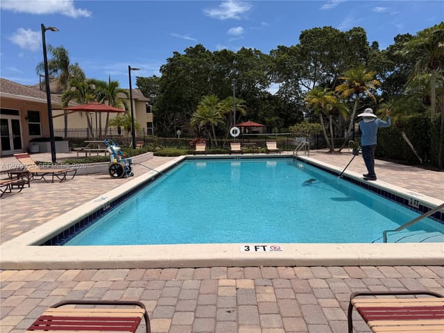 891 Cypress Park Way P6, Deerfield Beach, FL 33064