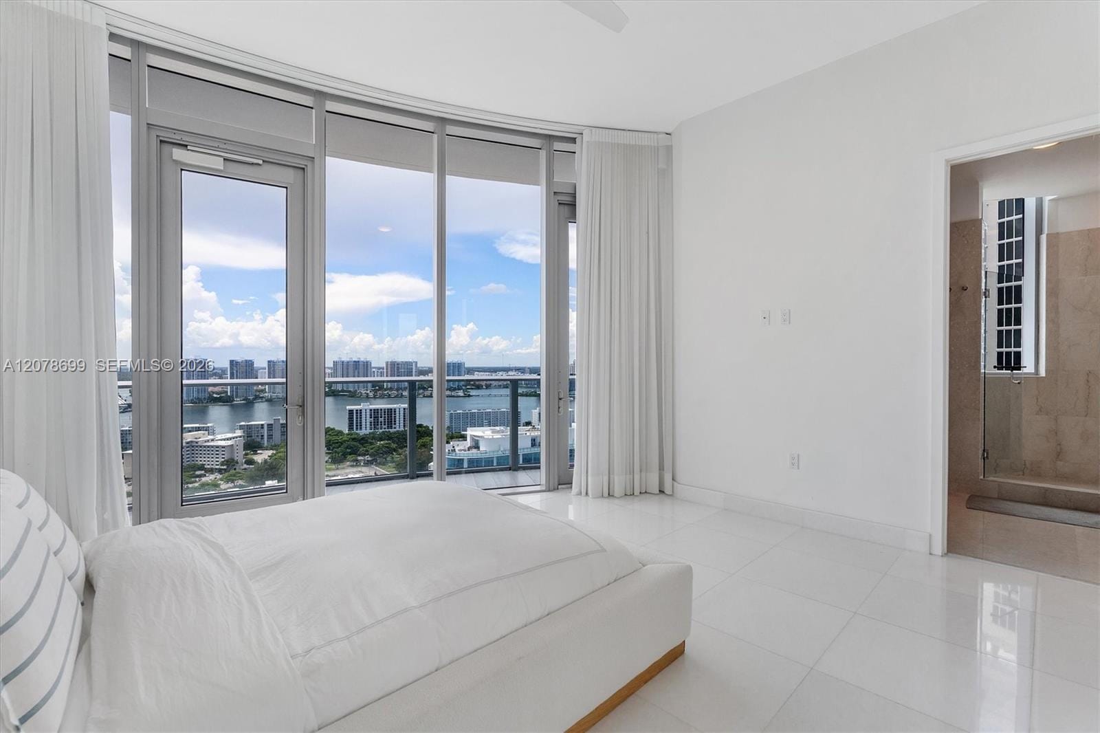 17475 Collins Avenue 2203 — photo 10