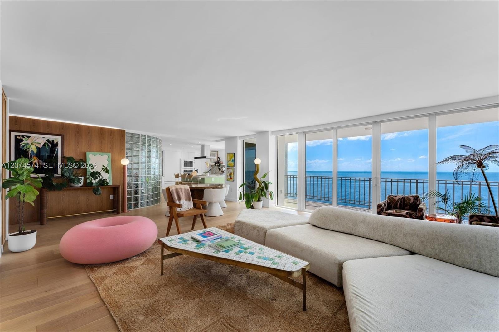 881 Ocean Drive 10A — photo 2
